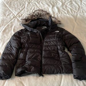The North Face Women's Black Size S Gotham Jacket II